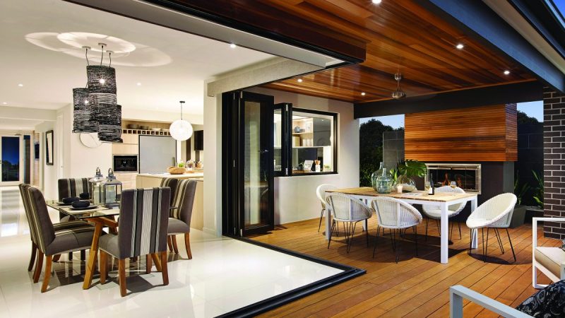 Stunning Boutique Aluminium Corner Bifold Doors (CBD-978)